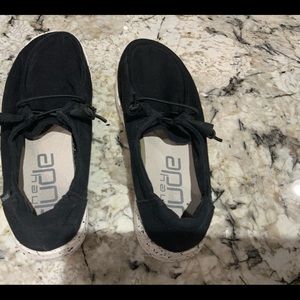 Women’s size 6 black Hey Dude shoes